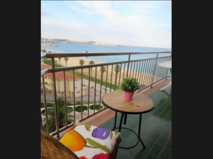 Apartamento Torre Valentina Frente Al Mar Calonge  Luaran gambar
